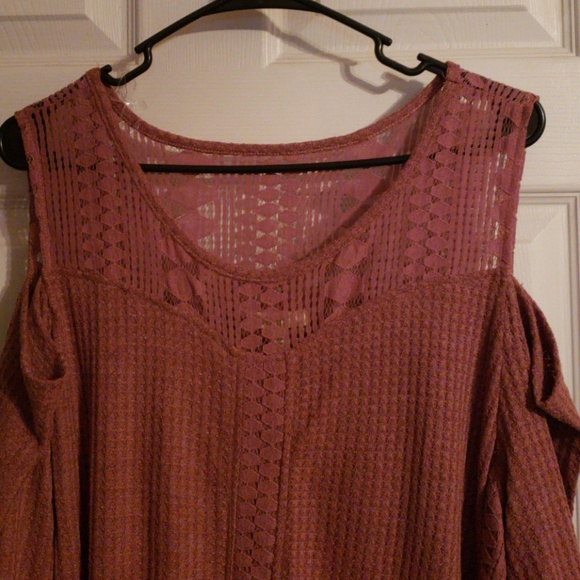 Tunic - Picture 5 of 6